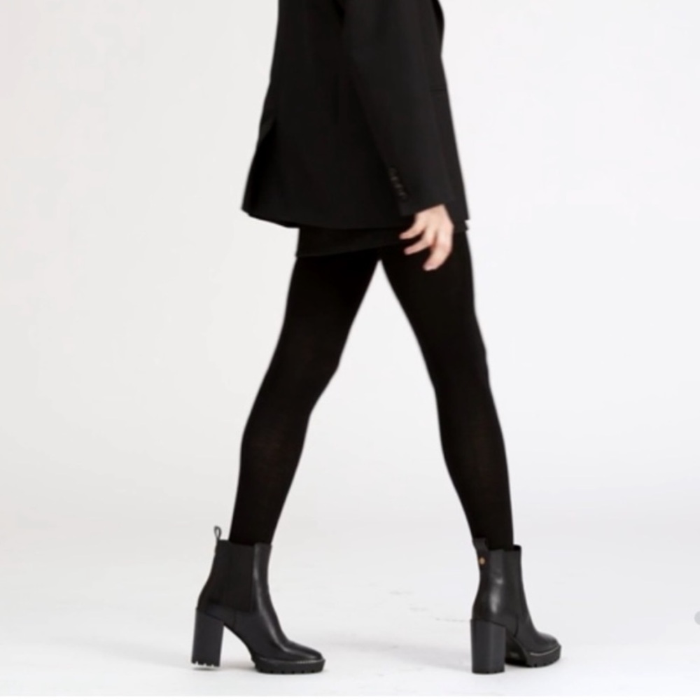 Tory Burch Carson Lug Sole Ankle Boots with Dustbag